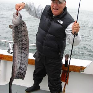 Dad and a pissed-off wolf eel