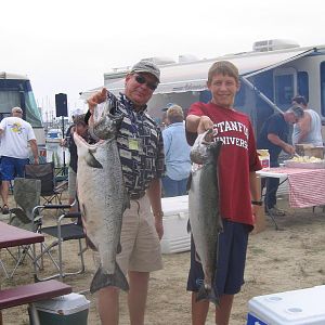 Coastside Salmon Derby, '07.  Hopefully not the last CA salmon.